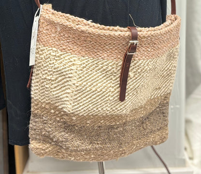 Hoof&Paw’s Farm Fashion Cross Body Bag