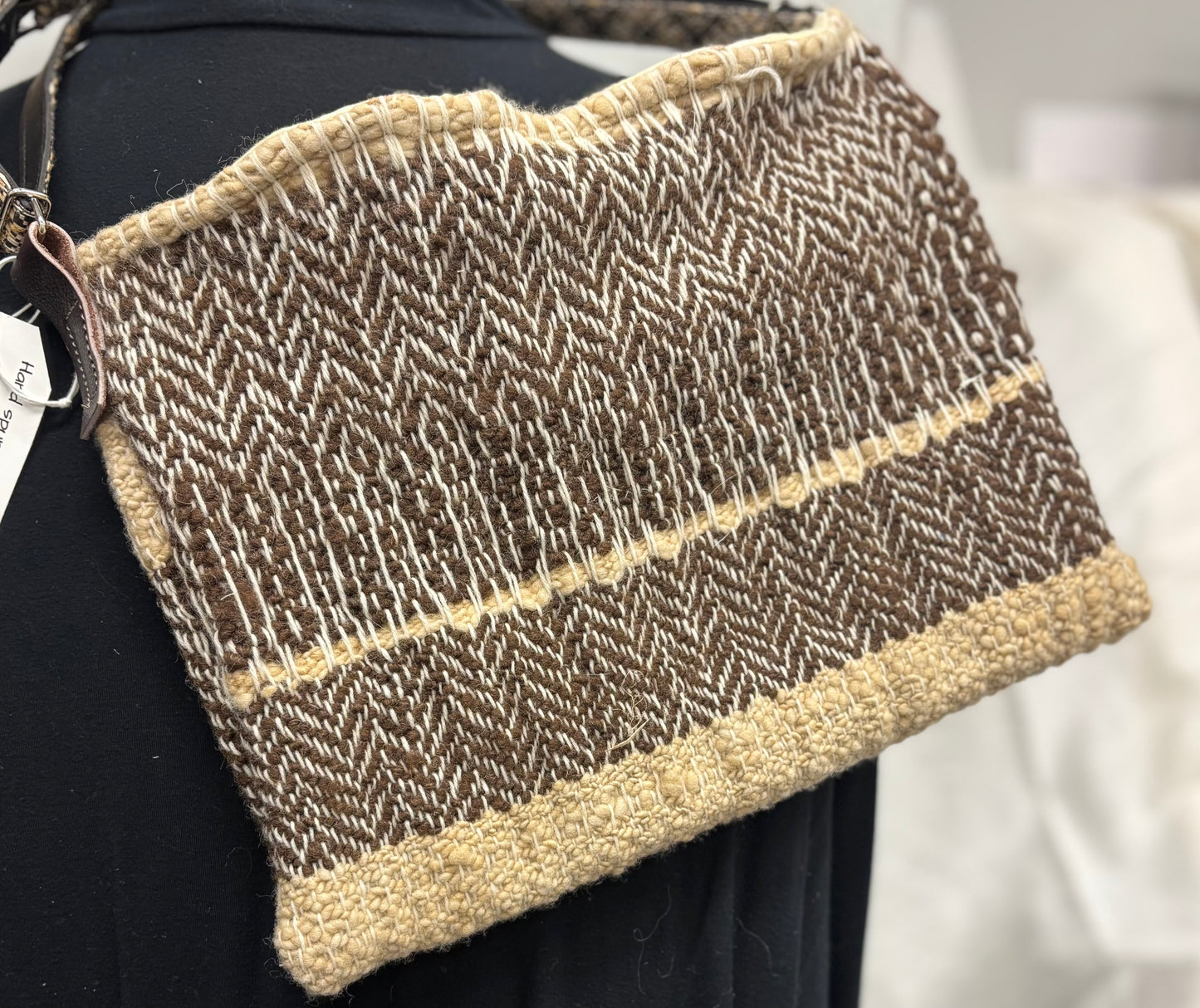 Hoof&Paw’s Farm Fashion Cross Body Bag